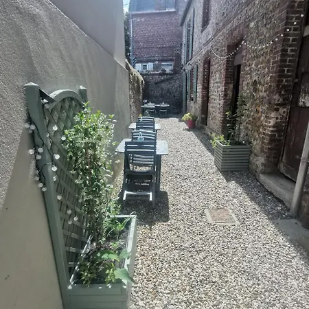 Le Clos Des Tempetes *